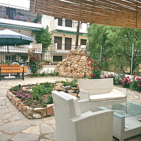 Aparthotel Anna Christina 3*