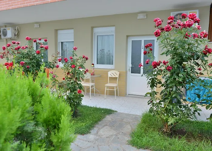 Aparthotel Anna Christina 3*