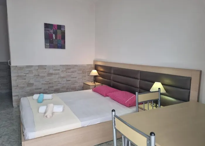 Anna Christina 3* Metamorfosi (Sithonia)