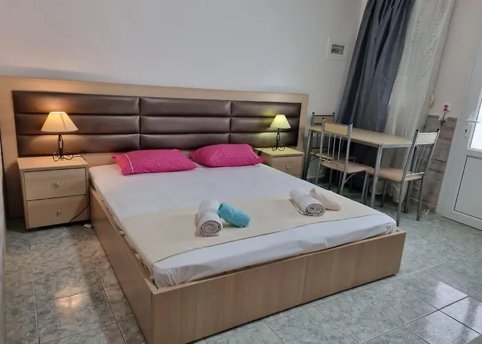 Anna Christina Aparthotel