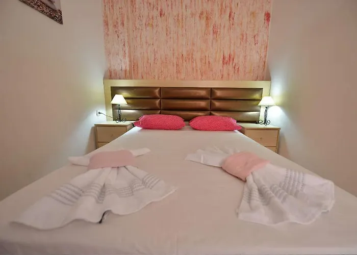 Aparthotel Anna Christina Metamorfosi (Sithonia)