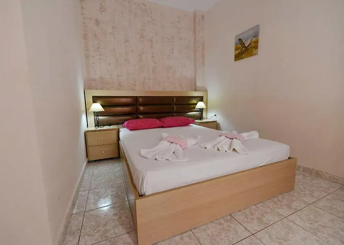 Aparthotel Anna Christina 3*