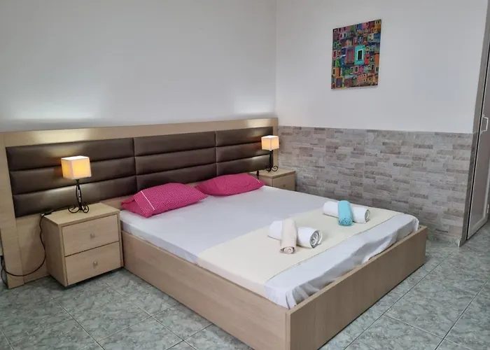 Anna Christina Метаморфоси